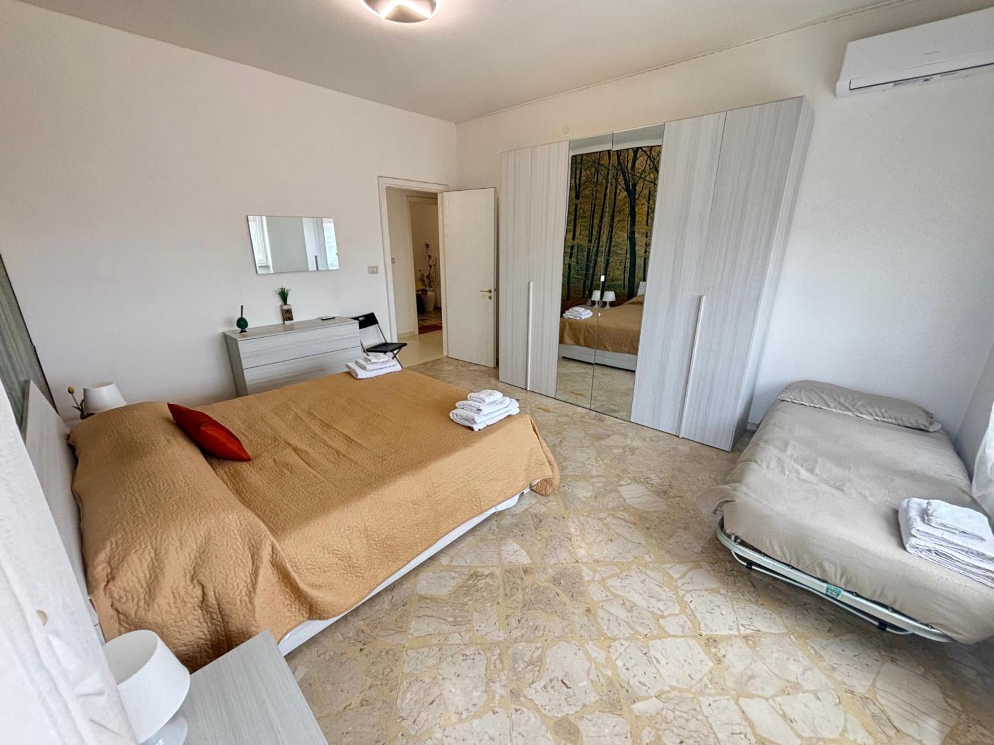 Casa Vacanze Argo 1 シラクーサ エクステリア 写真